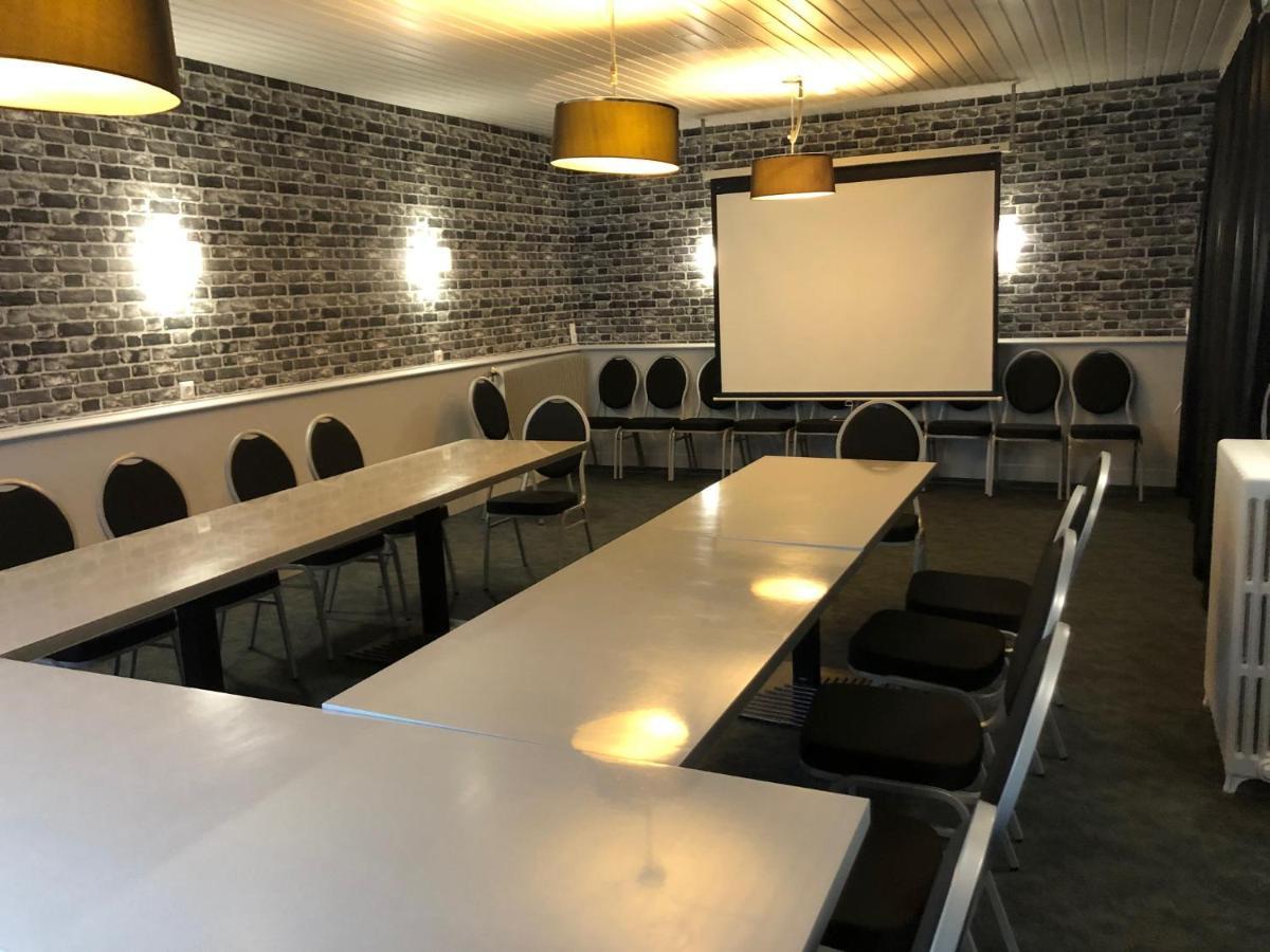L' Annexe Beverl'inn Flers  Esterno foto